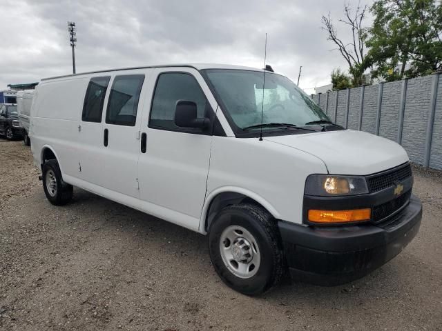 2018 Chevrolet Express G2500