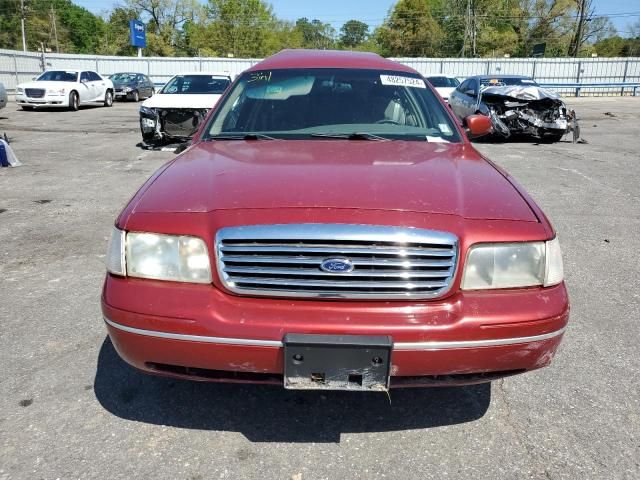 1999 Ford Crown Victoria LX