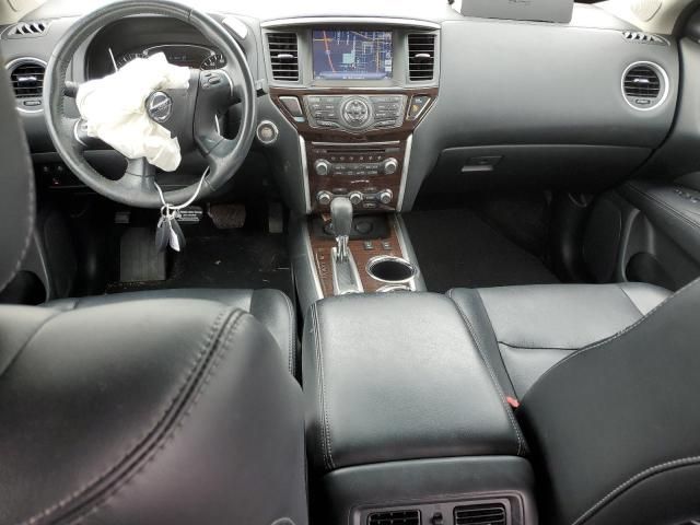 2016 Nissan Pathfinder S