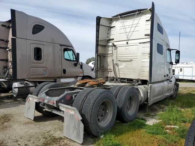 2022 Volvo VN VNL