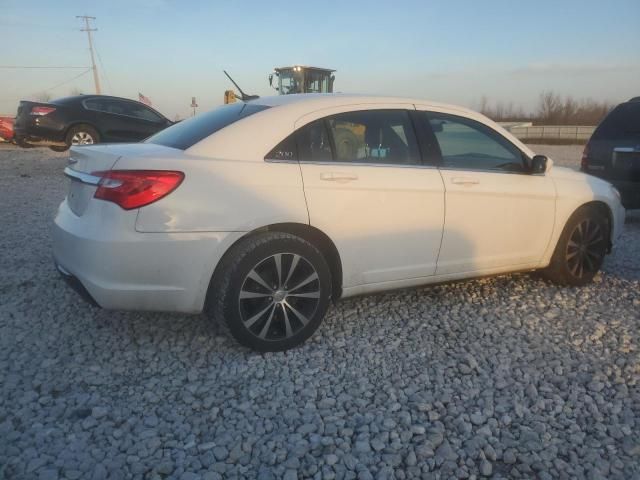 2012 Chrysler 200 LX