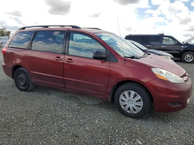 2006 Toyota Sienna CE