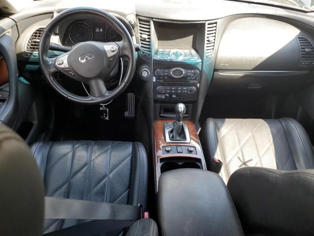 2012 Infiniti FX35