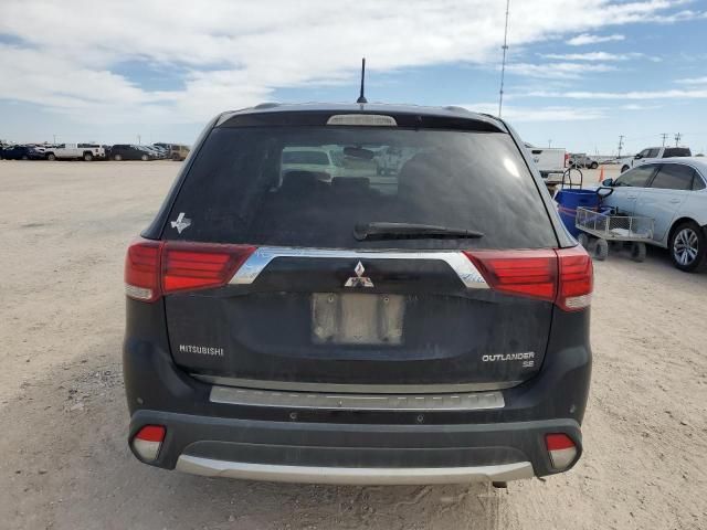 2016 Mitsubishi Outlander SE