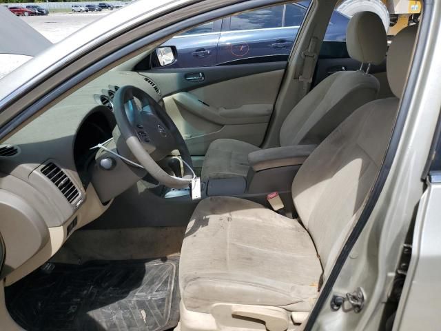 2010 Nissan Altima Base