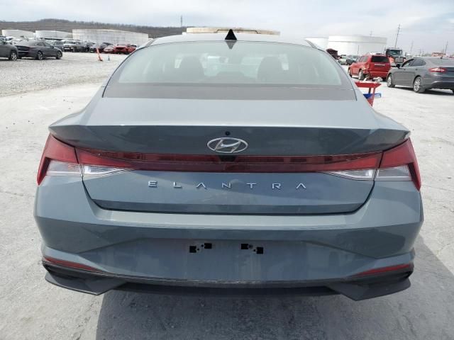 2022 Hyundai Elantra SEL