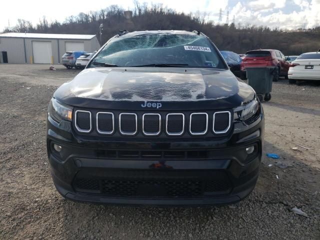 2022 Jeep Compass Latitude LUX