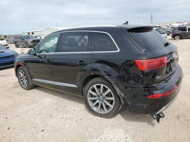 2019 Audi Q7 Premium