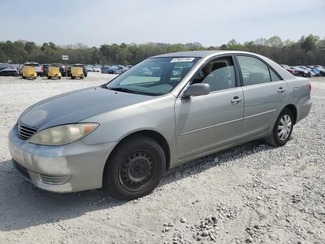 2005 Toyota Camry LE