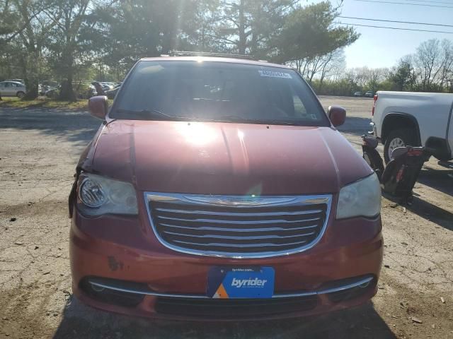 2012 Chrysler Town & Country Touring