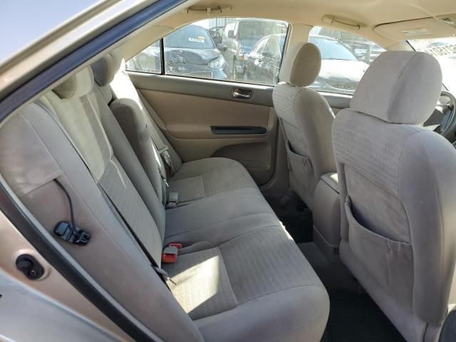 2005 Toyota Camry LE