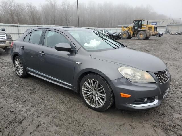 2013 Suzuki Kizashi Sport SLS