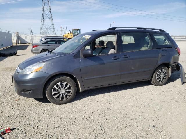 2007 Toyota Sienna CE