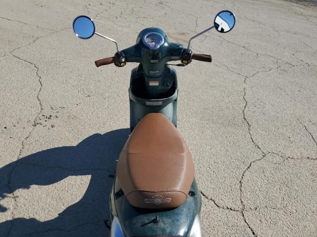 2013 Genuine Scooter Co. Buddy 170I