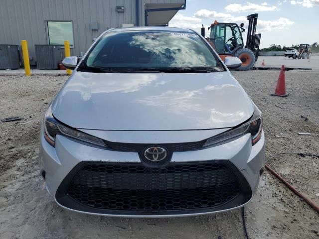 2022 Toyota Corolla LE