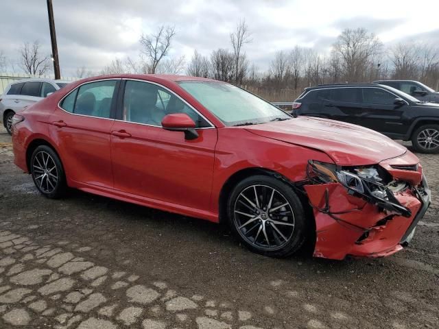 2021 Toyota Camry SE