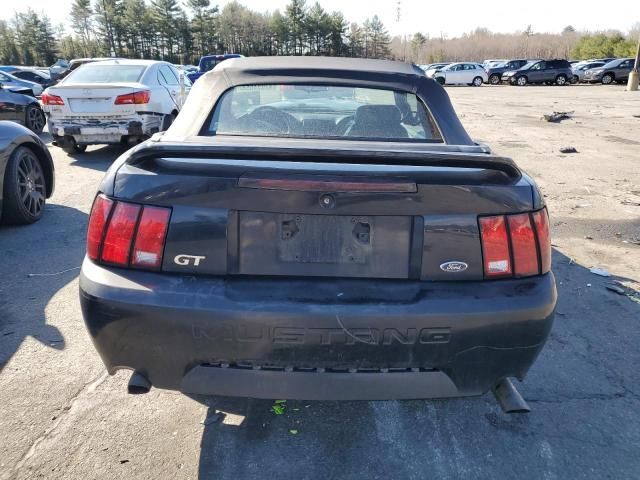 2000 Ford Mustang GT