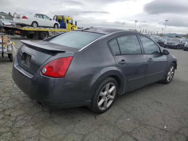 2005 Nissan Maxima SE