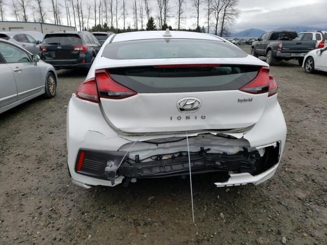 2020 Hyundai Ioniq SE