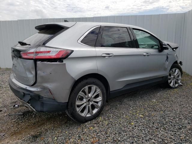 2022 Ford Edge Titanium