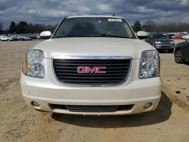 2013 GMC Yukon XL C1500 SLT