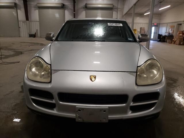 2004 Porsche Cayenne S