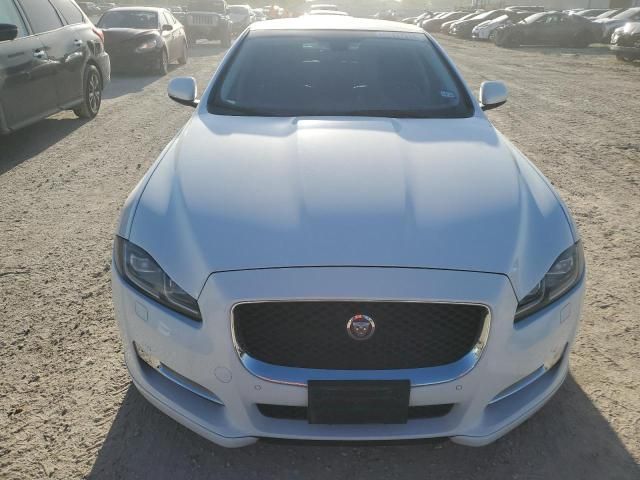 2016 Jaguar XJ Supercharged