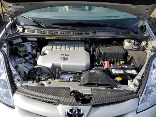 2008 Toyota Sienna XLE