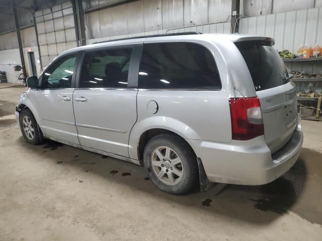 2011 Chrysler Town & Country Touring