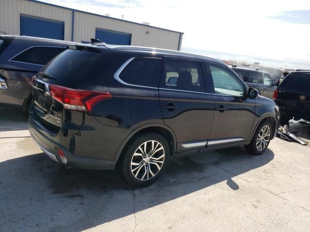 2017 Mitsubishi Outlander SE