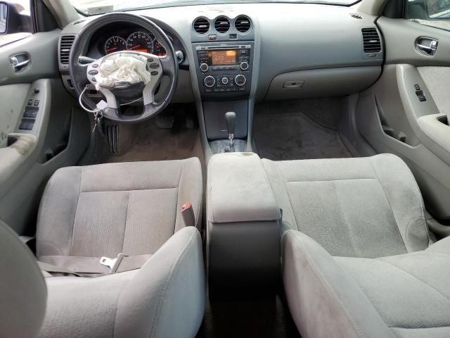 2011 Nissan Altima Base