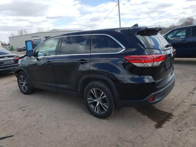 2019 Toyota Highlander LE