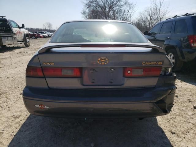 1998 Toyota Camry LE