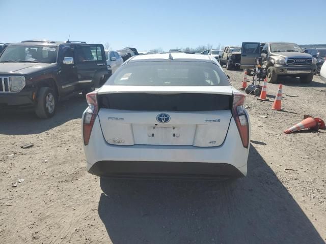 2016 Toyota Prius