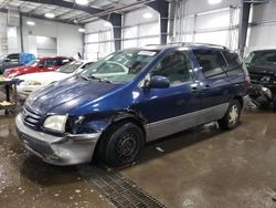 Carros salvage a la venta en subasta: 2002 Toyota Sienna LE