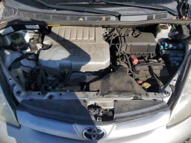 2010 Toyota Sienna CE