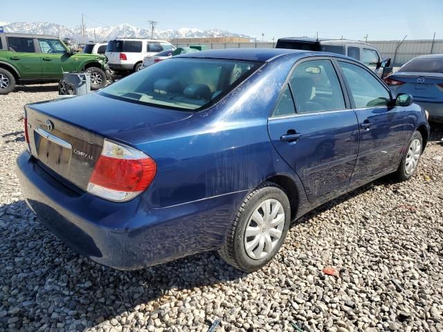 2005 Toyota Camry LE