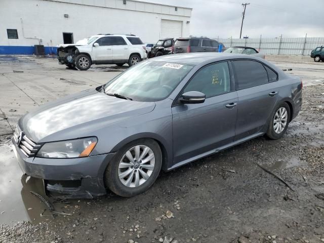 2013 Volkswagen Passat S