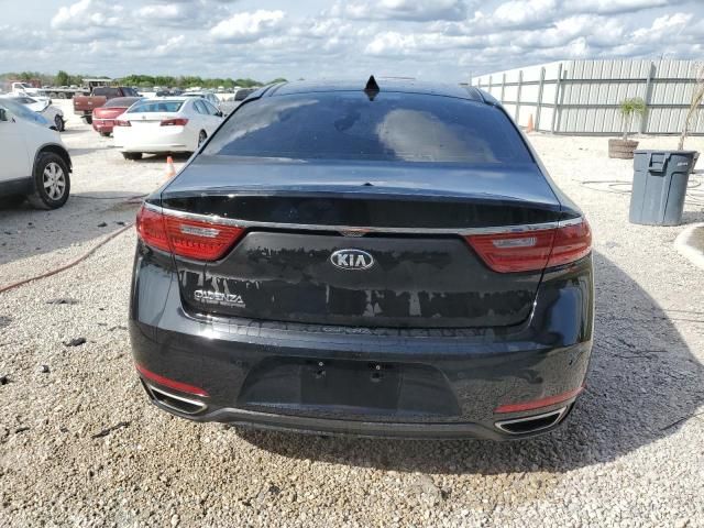 2017 KIA Cadenza Premium