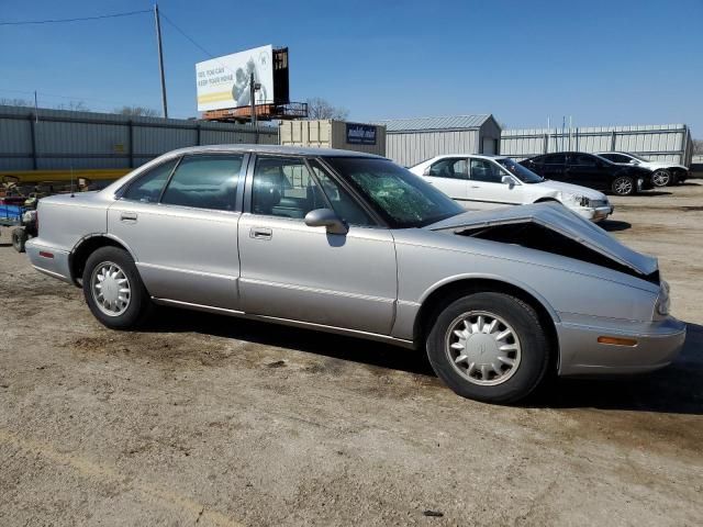 1997 Oldsmobile 88 Base