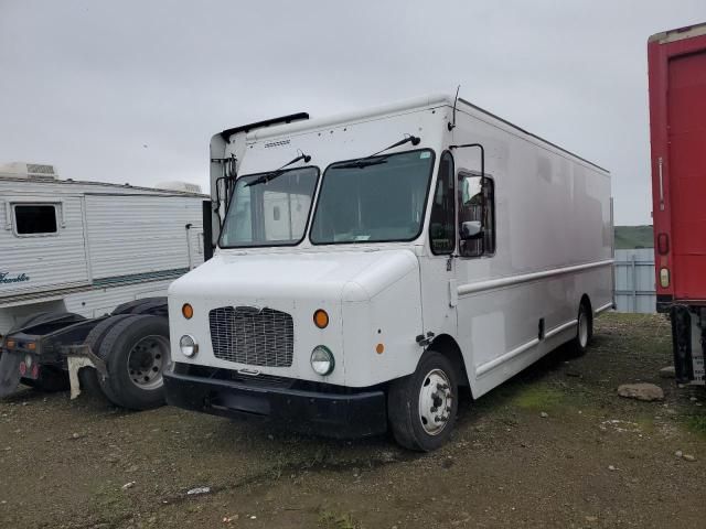 2010 Freightliner Chassis M Line WALK-IN Van