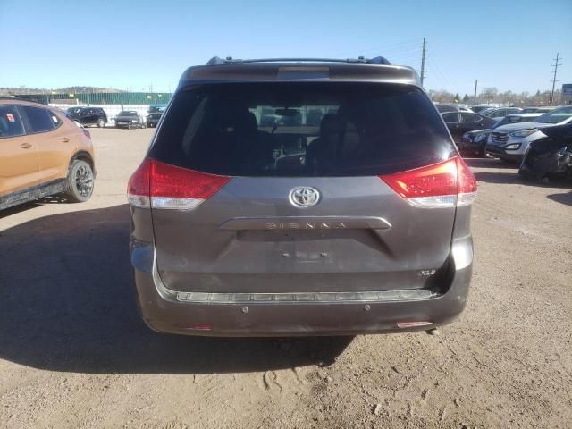 2012 Toyota Sienna XLE