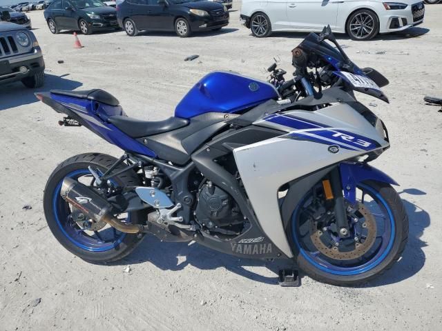 2016 Yamaha YZFR3