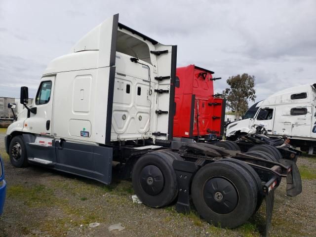 2016 Freightliner Cascadia 125