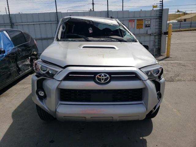 2023 Toyota 4runner SE