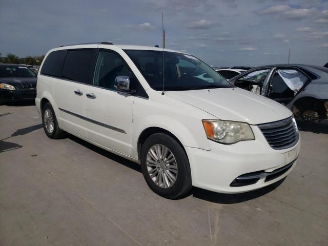 2013 Chrysler Town & Country Limited