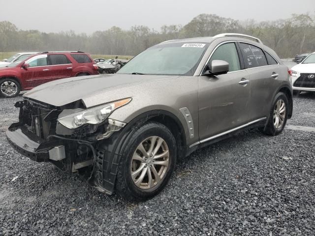 2011 Infiniti FX35