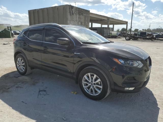 2022 Nissan Rogue Sport SV