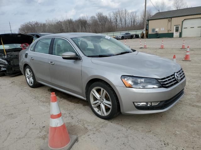 2013 Volkswagen Passat SEL