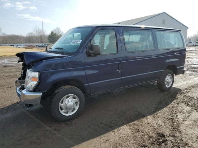 2011 Ford Econoline E350 Super Duty Wagon